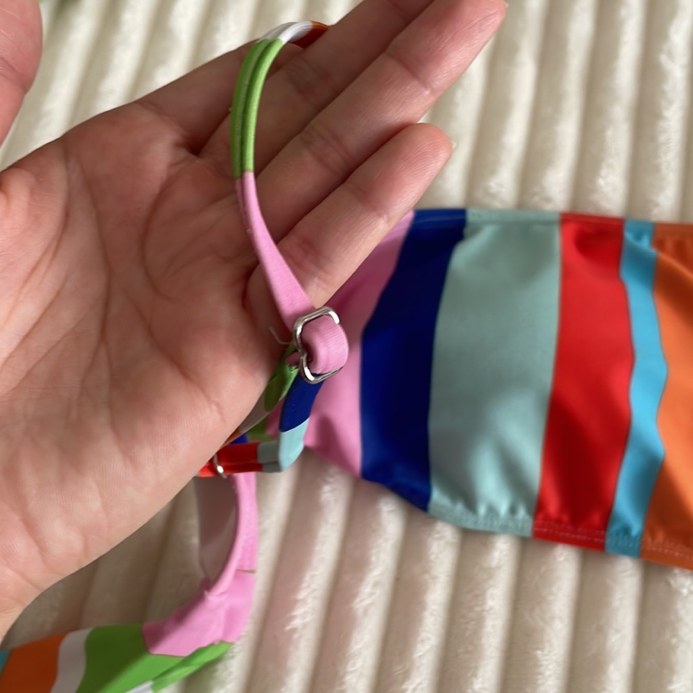Swim set- Top (M) and Bottom (L) - Picture 3 of 5